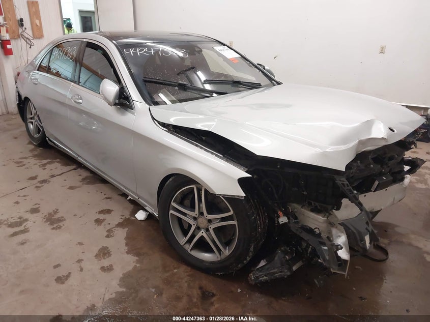 2016 Mercedes-Benz S 550 4Matic VIN: WDDUG8FB2GA227592 Lot: 44247363