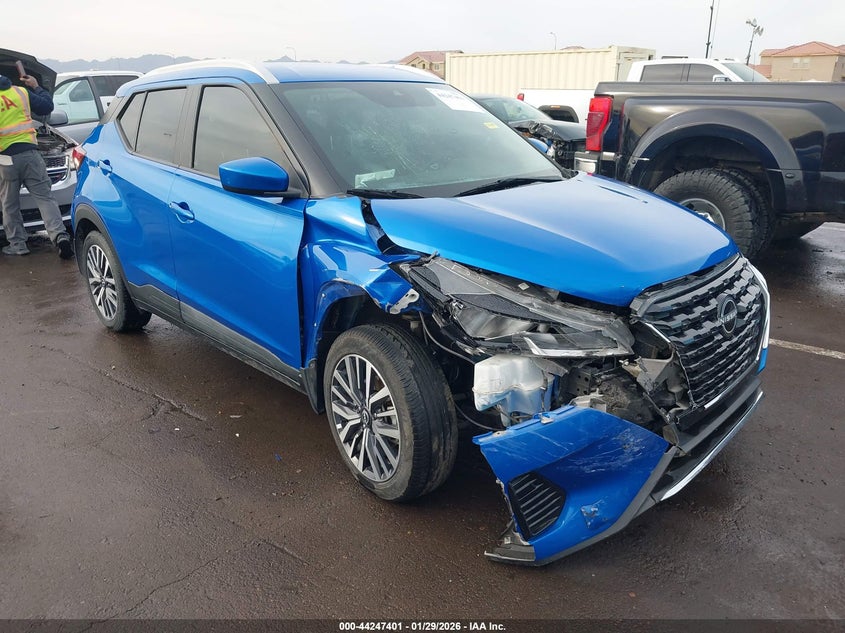 2022 Nissan Kicks Sv Xtronic Cvt