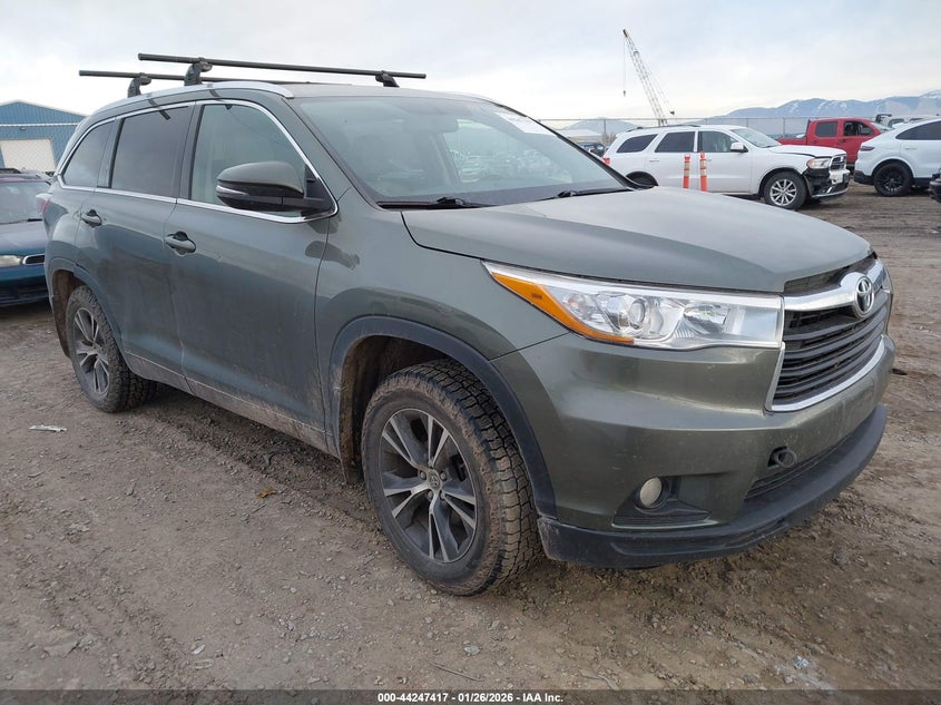 2016 Toyota Highlander Xle V6