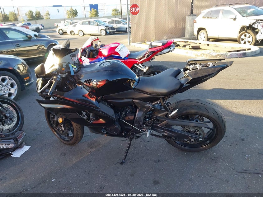 2025 Yamaha Yzfr7 VIN: JYARM38Y0SA003660 Lot: 44247424