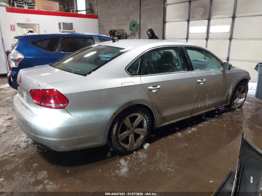 2012 Volkswagen Passat 2.5L Se