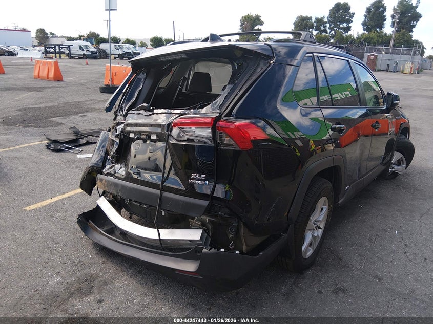 2020 Toyota Rav4 Hybrid Xle