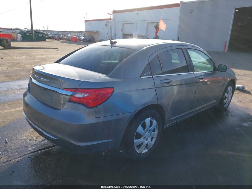 2013 Chrysler 200 Lx
