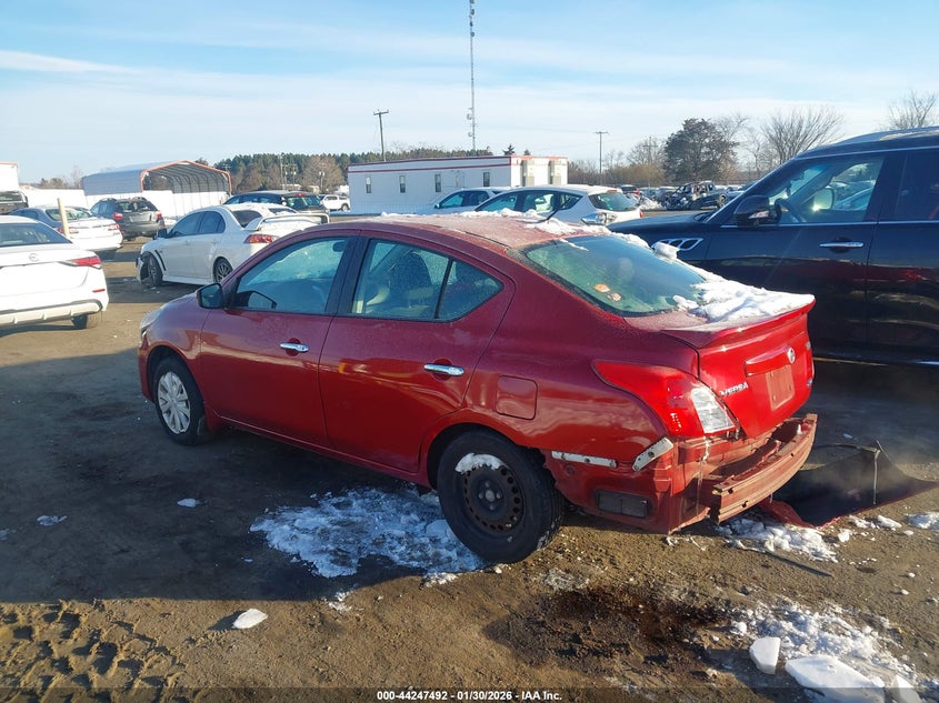 2015 Nissan Versa 1.6 Sv