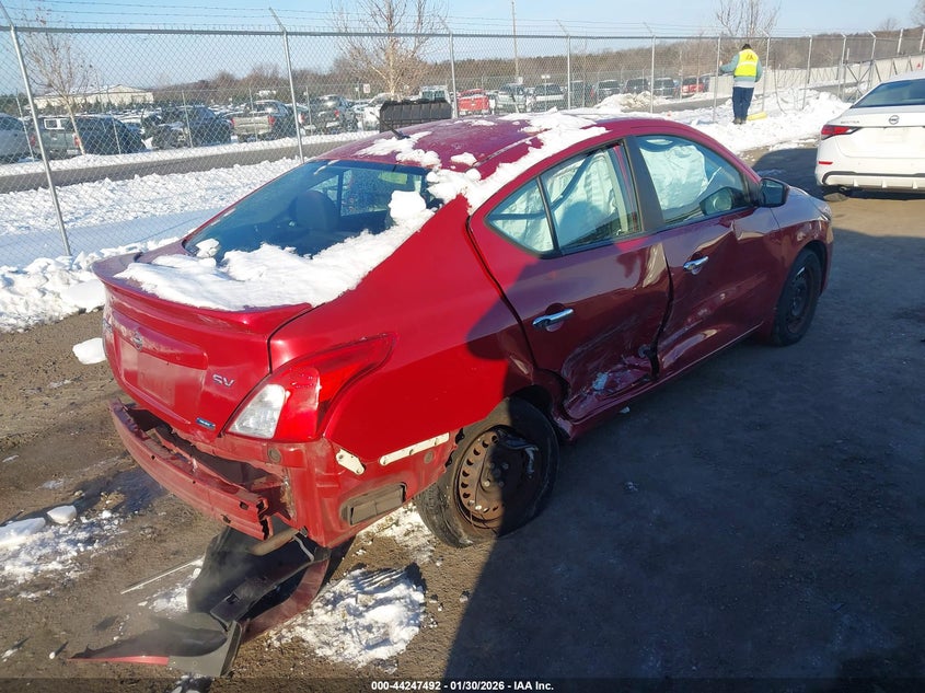 2015 Nissan Versa 1.6 Sv