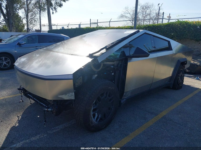 2025 Tesla Cybertruck All-Wheel Drive