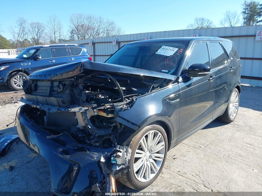2017 Land Rover Discovery First Edition