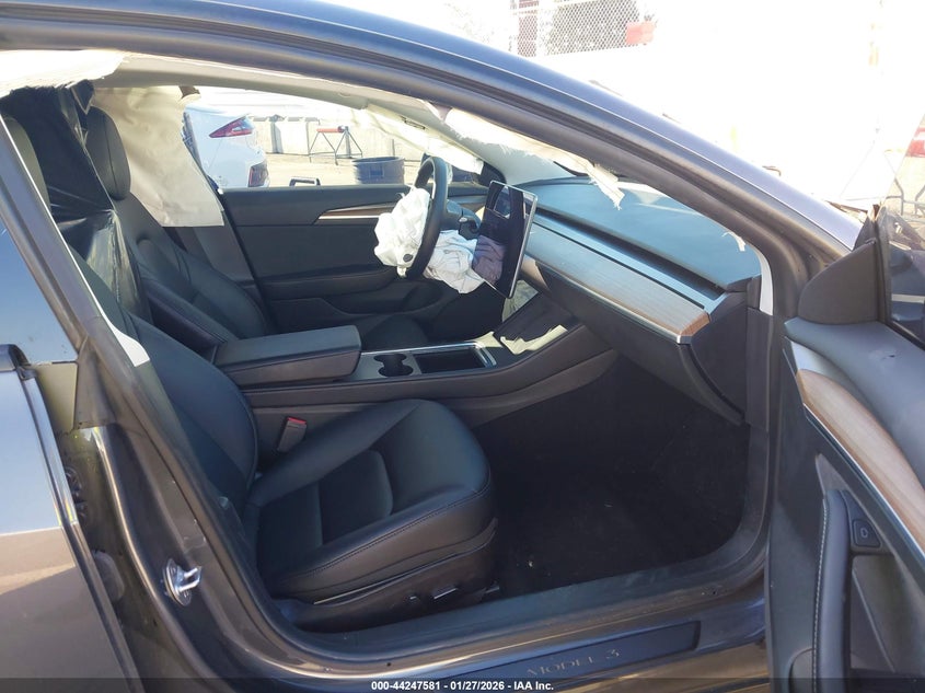 2022 Tesla Model 3 Long Range Dual Motor All-Wheel Drive