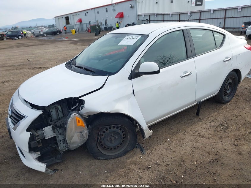2014 Nissan Versa 1.6 Sv