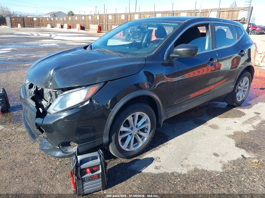 2017 Nissan Rogue Sport S