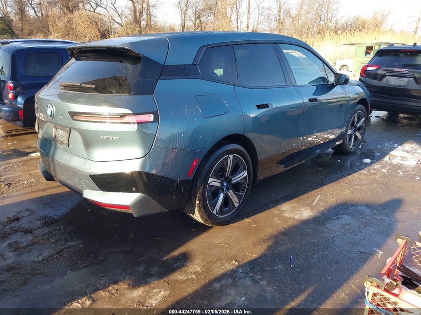 Vin: wb523cf06rcp02999, lot: 44743913, bmw ix xdrive50 20244