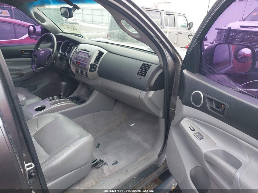 2011 Toyota Tacoma Prerunner V6