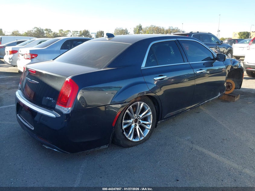2016 Chrysler 300C