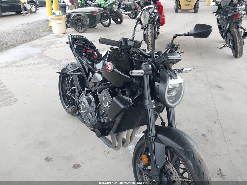 JH2SC8019RK600001 HONDA CB1000 Photo 1