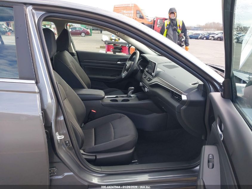 2025 Nissan Altima Sv Fwd