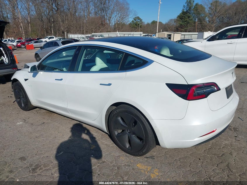 2020 Tesla Model 3 Standard Range Plus Rear-Wheel Drive/Standard Range Rear-Wheel Drive