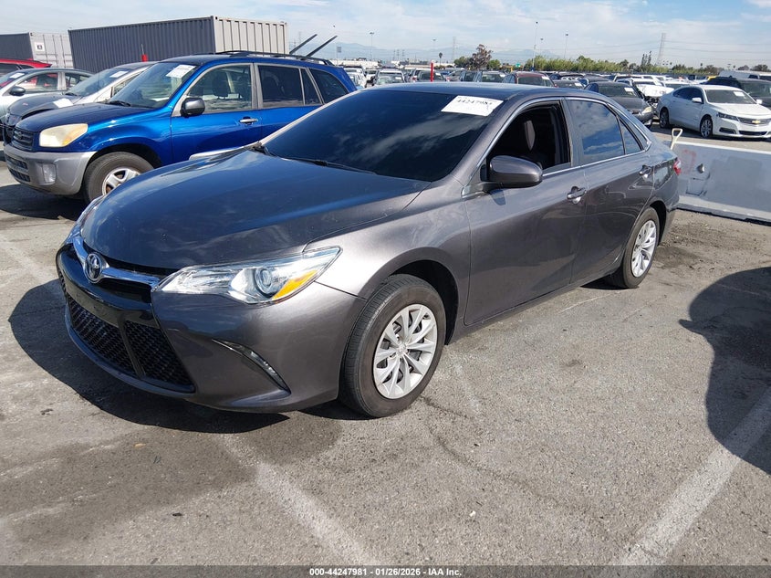 2015 Toyota Camry Le