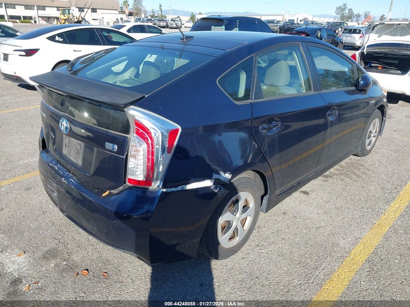2014 Toyota Prius Three