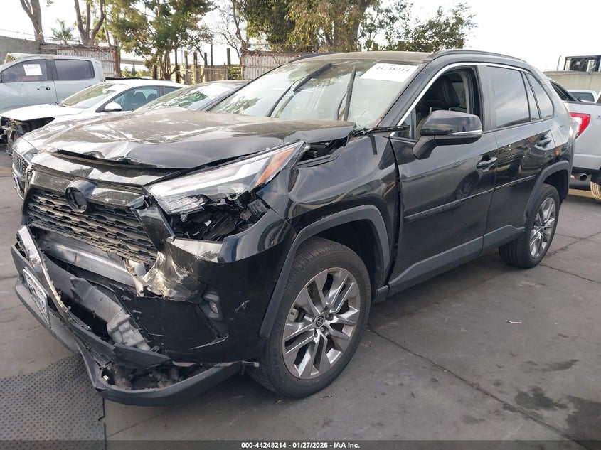 2022 Toyota Rav4 Xle Premium