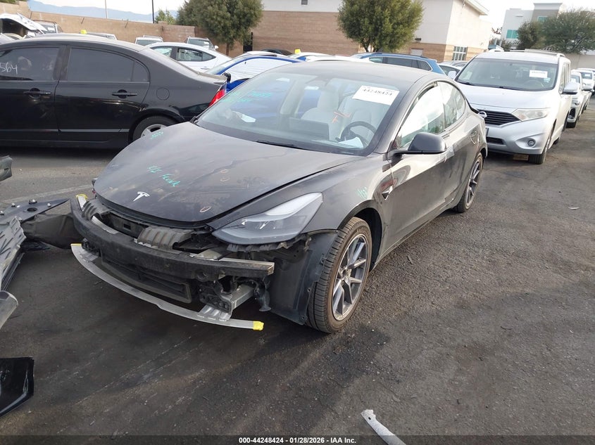 2022 Tesla Model 3 Rear-Wheel Drive