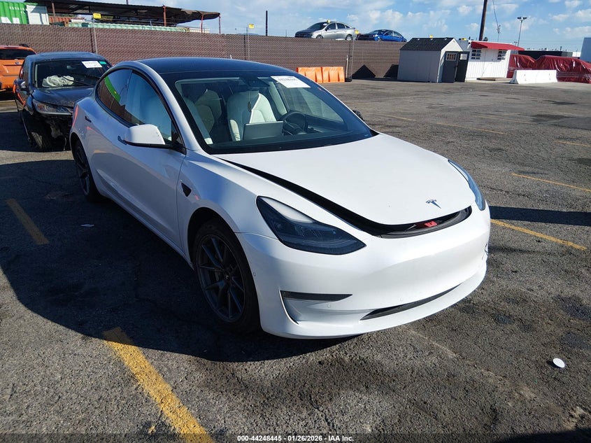 2021 Tesla Model 3 Standard Range Plus Rear-Wheel Drive