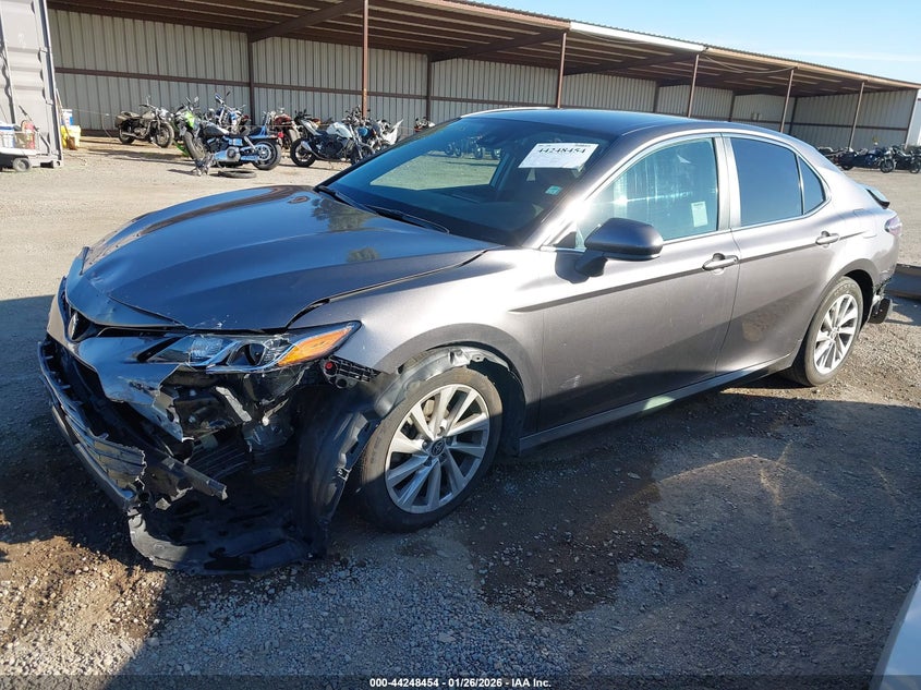 2021 Toyota Camry Le