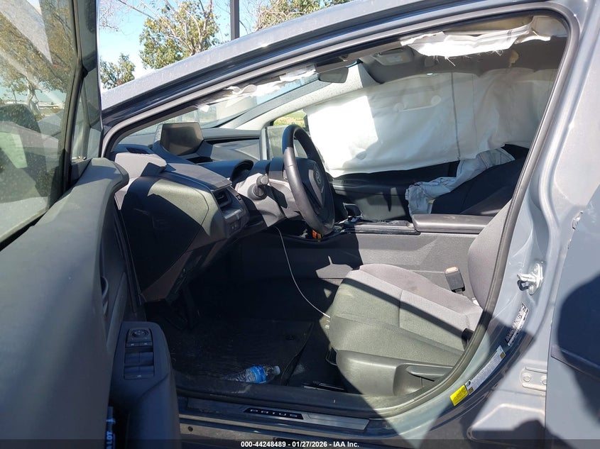 2024 Toyota Prius Le