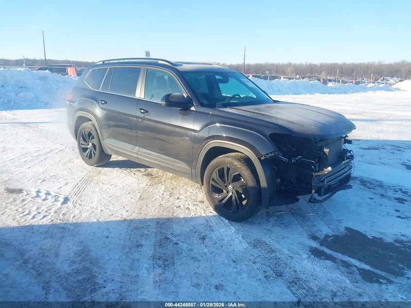 2022 Volkswagen Atlas 3.6L V6 Se W/Technology