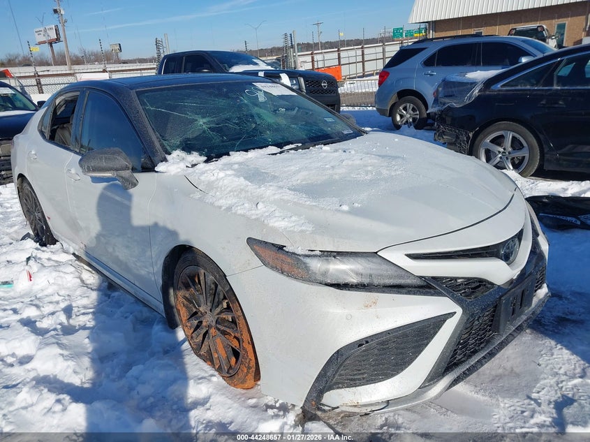 2023 Toyota Camry Xse V6