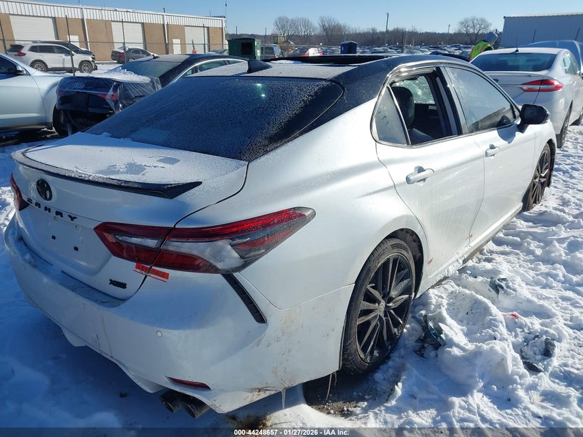 2023 Toyota Camry Xse V6