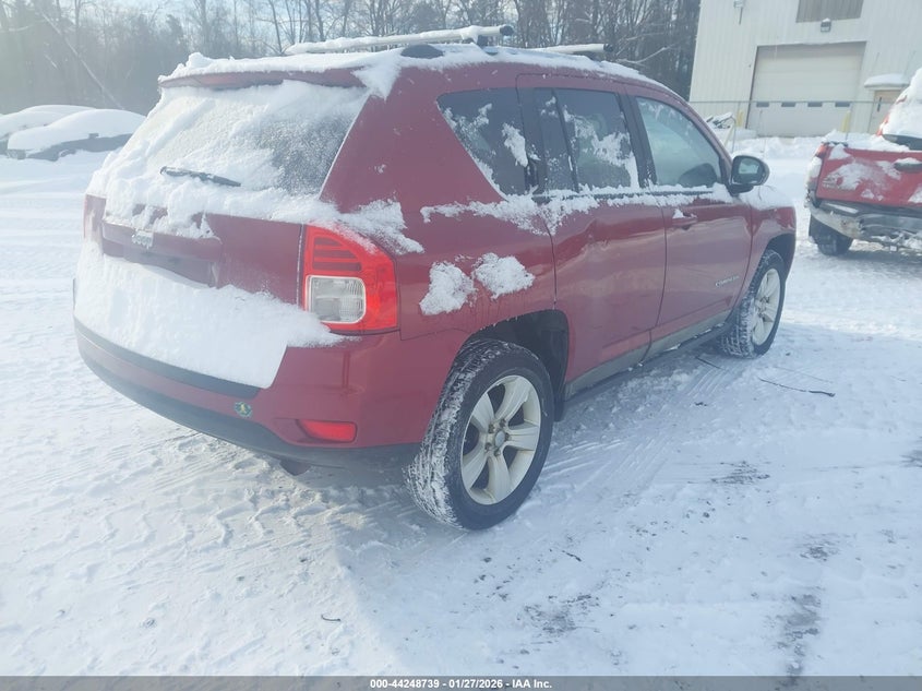 Vin: 1j4nf1fb7bd134139, lot: 44744893, jeep compass 20114