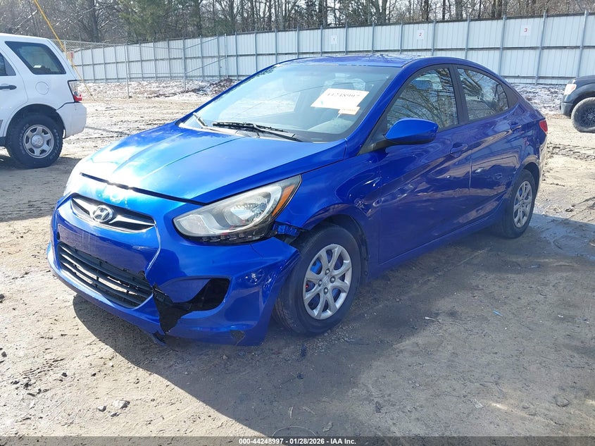 KMHCT4AE3DU477800 2013 Hyundai Accent Gls photo 1