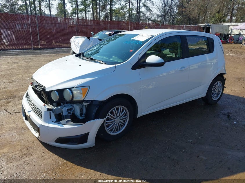 2015 Chevrolet Sonic Ls Auto