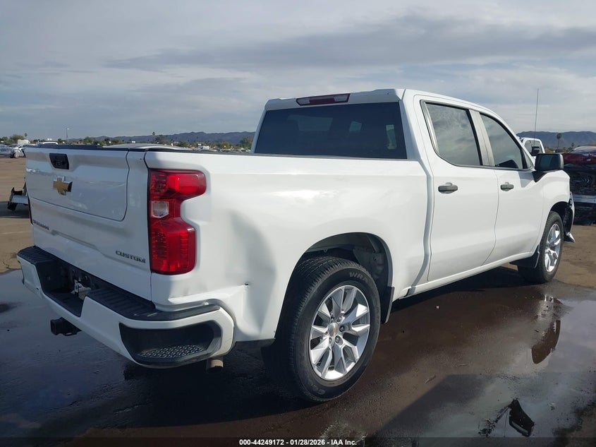2022 Chevrolet Silverado 1500 2Wd Short Bed Custom
