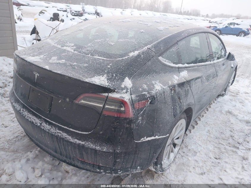 2022 Tesla Model 3 Rear-Wheel Drive