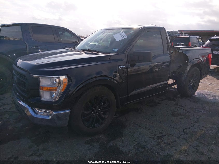VIN 1FTMF1C58MKE40393 2021 FORD F-150 XL