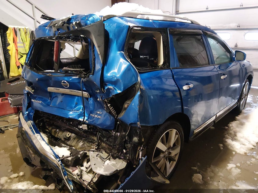 2015 Nissan Pathfinder Platinum