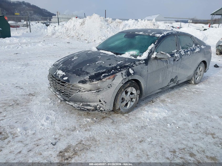 2023 Hyundai Elantra Se