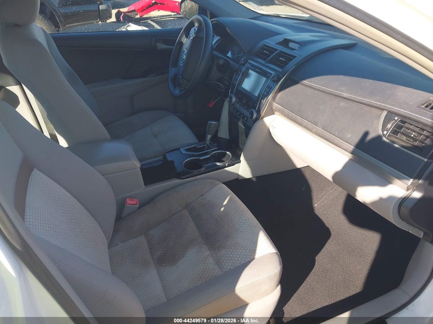 2014 Toyota Camry Le