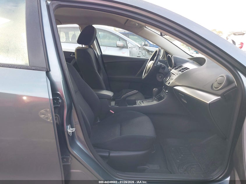 2013 Mazda Mazda3 I Sv