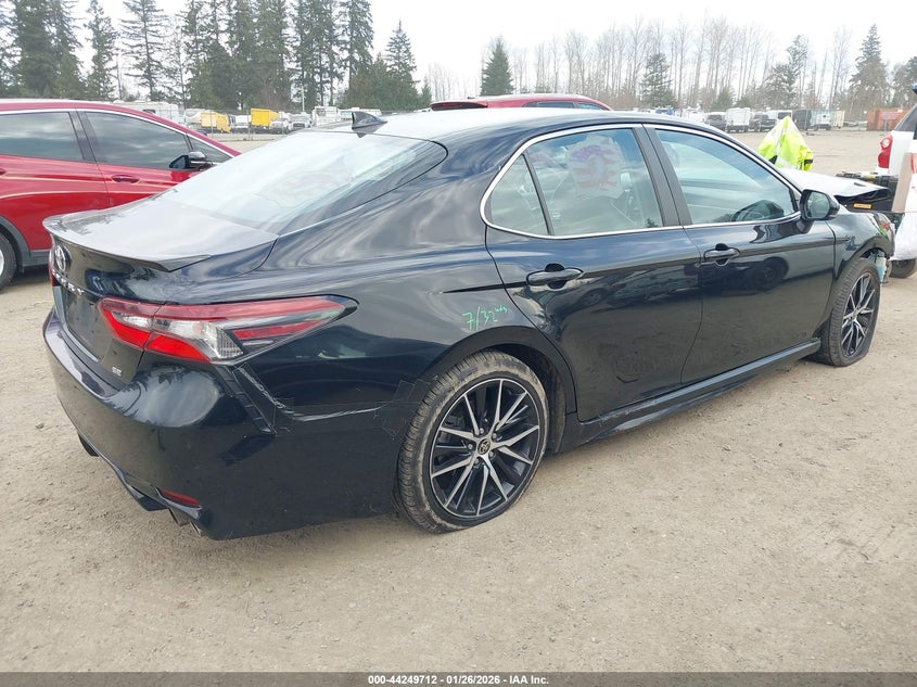 2021 Toyota Camry Se