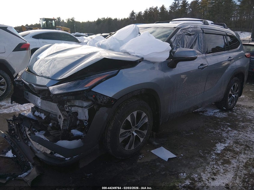 2021 Toyota Highlander Xle