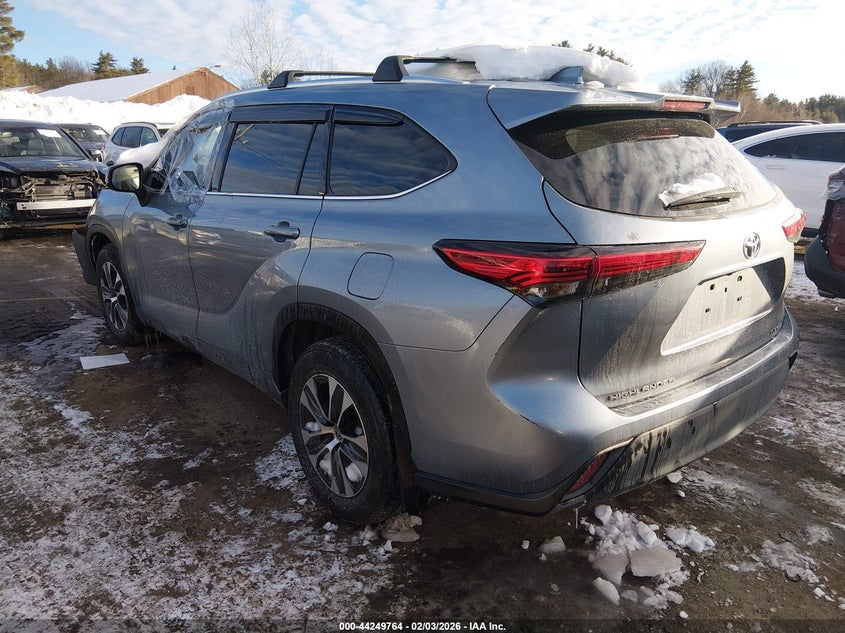 2021 Toyota Highlander Xle