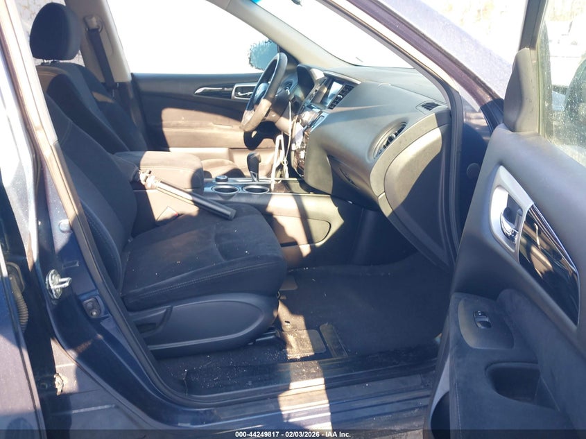 2013 Nissan Pathfinder S