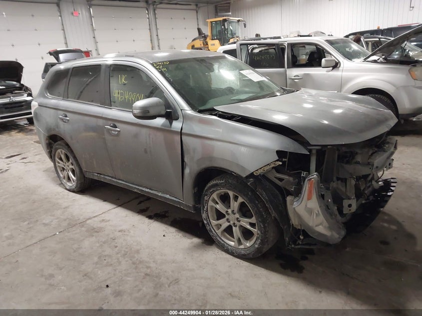 2014 Mitsubishi Outlander Se