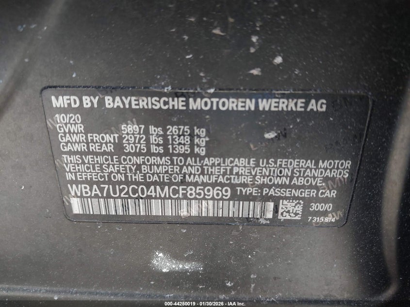 2021 BMW 750i - widok 9