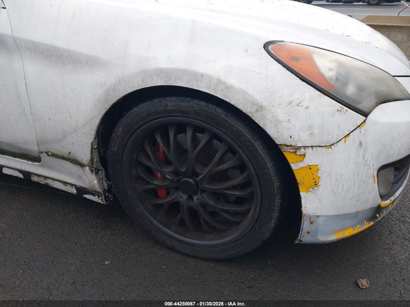 2010 Hyundai Genesis 3.8 Track VIN: KMHHU6KH4AU017340 Lot: 44250067