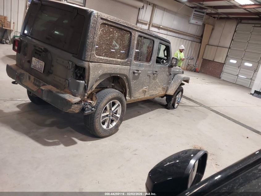 2018 Jeep Wrangler Unlimited Sahara 4X4