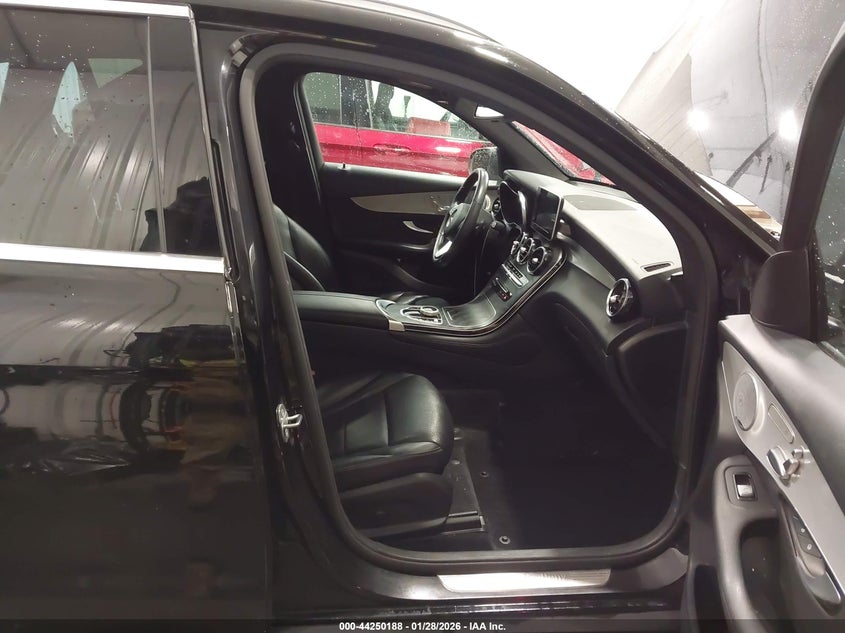 2019 Mercedes-Benz Glc 350E 4Matic