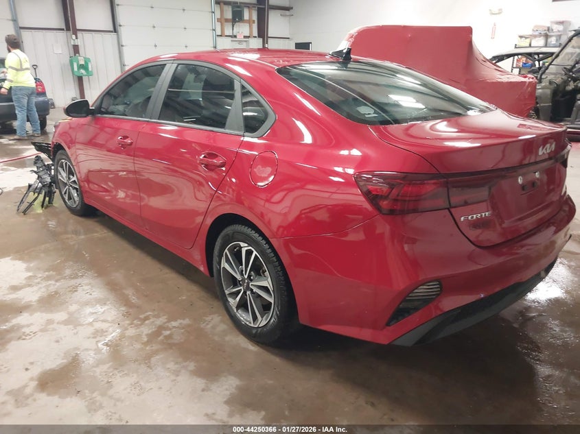 2023 Kia Forte Lxs